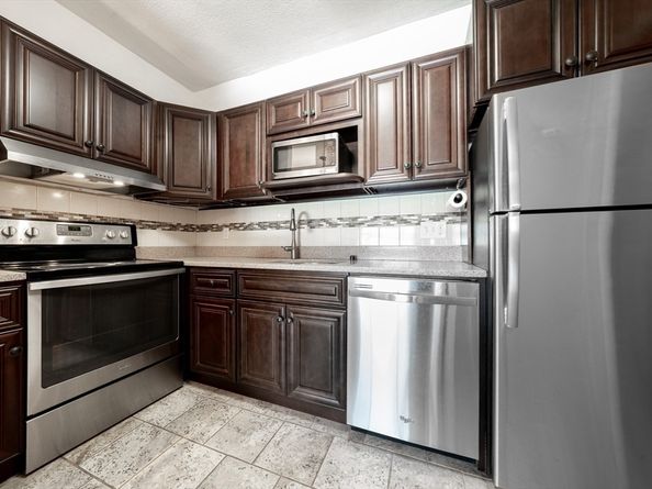 2 Larose Place 13, Boston MA 02135