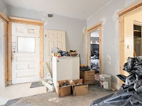 12 Spencer St, Boston MA 02124