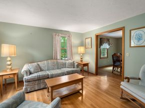 8 Wadsworth Rd, Shrewsbury MA 01545