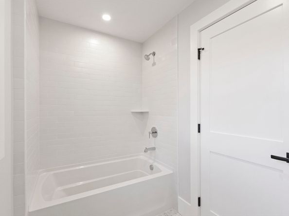 10 Webber Avenue 1A, Bedford MA 01730