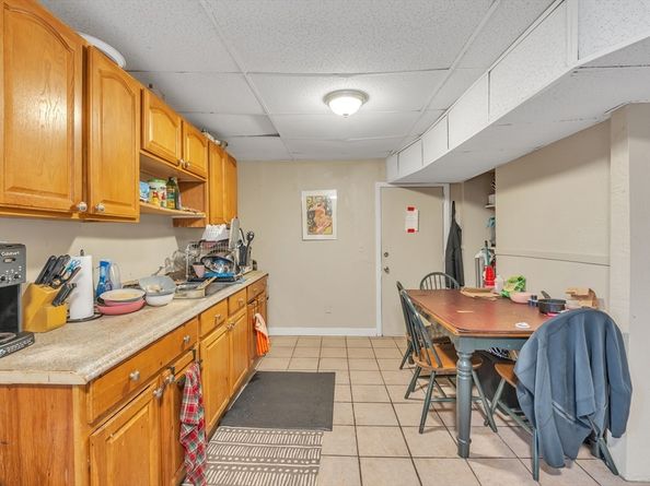 80 Chatham St, Worcester MA 01609