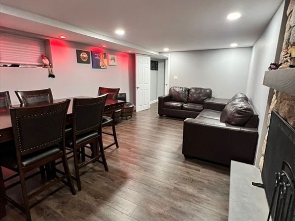 33 Stevens Rd, Framingham MA 01702