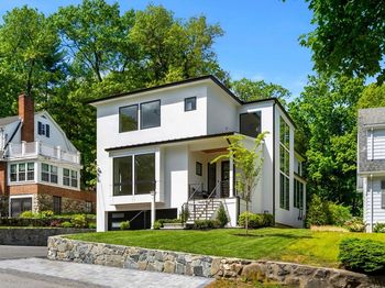 17 Prospect Hill Rd