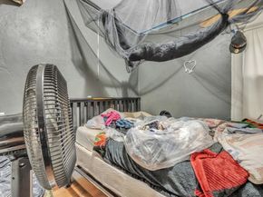 215 Beacon St, Worcester MA 01610