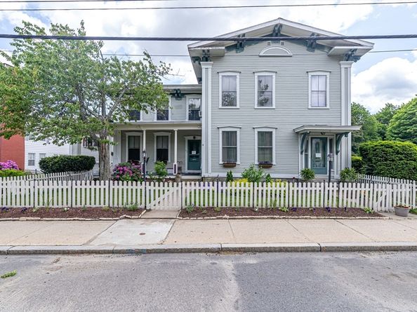 52 Central, Gardner MA 01440