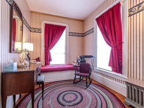 52 Central, Gardner MA 01440
