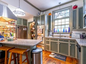 52 Central, Gardner MA 01440