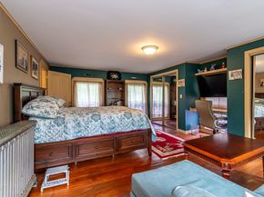 52 Central, Gardner MA 01440
