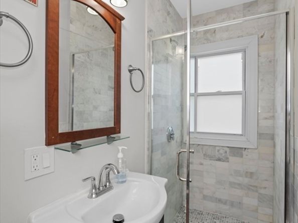 200 Elliot St 1, Newton MA 02464