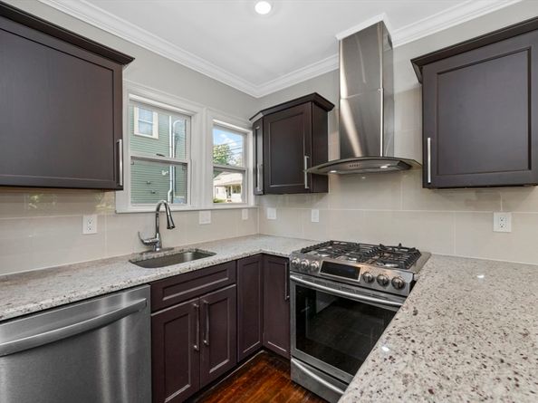200 Elliot St 1, Newton MA 02464