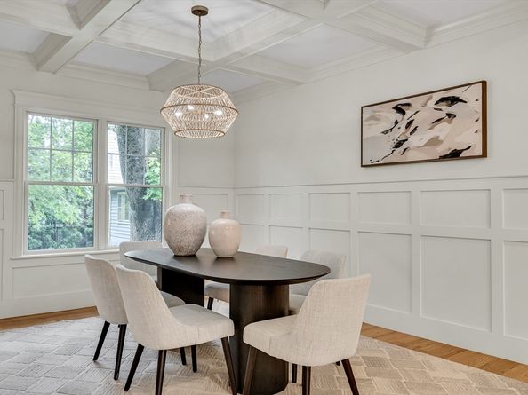 70 Valleyfield St, Lexington MA 02421