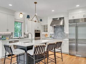70 Valleyfield St, Lexington MA 02421
