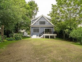 70 Valleyfield St, Lexington MA 02421