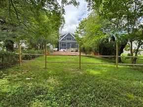 70 Valleyfield St, Lexington MA 02421