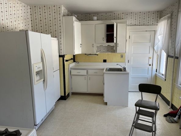 35 Heron, Boston MA 02132