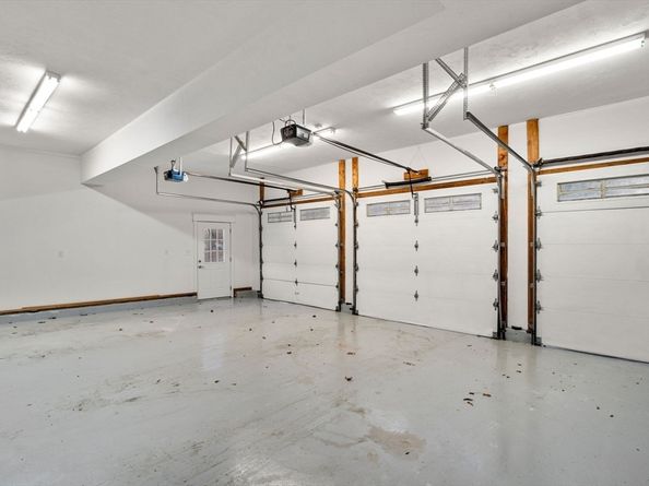 242 Boston Road, Sutton MA 01590