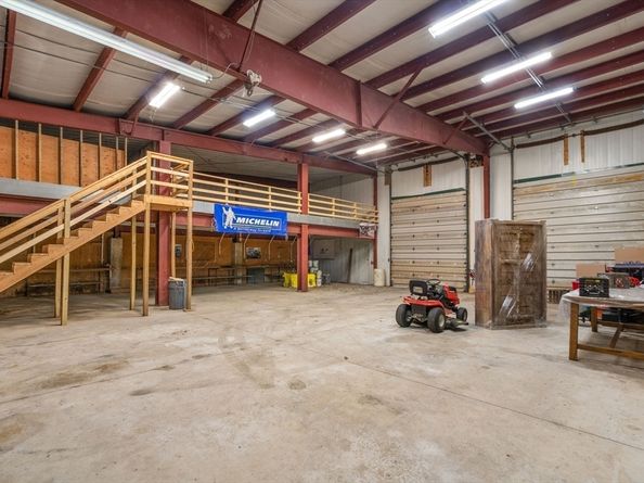 242 Boston Road, Sutton MA 01590