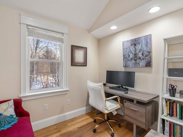 242 Boston Road, Sutton MA 01590