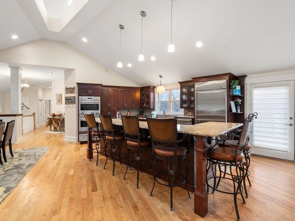 242 Boston Road, Sutton MA 01590