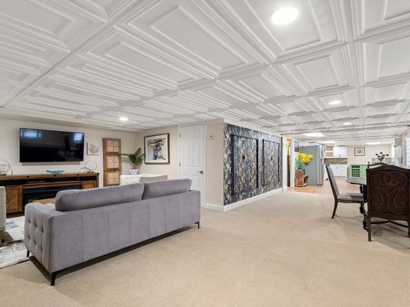 242 Boston Road, Sutton MA 01590