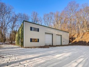 242 Boston Road, Sutton MA 01590