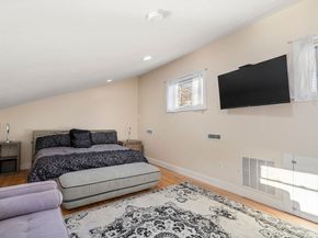 242 Boston Road, Sutton MA 01590