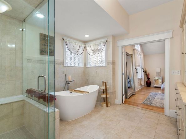 242 Boston Road, Sutton MA 01590