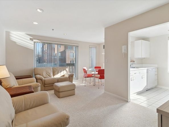 950 Massachusetts Ave 417, Cambridge MA 02139