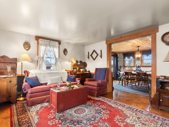 123 Jeffreys Neck Rd, Ipswich MA 01938