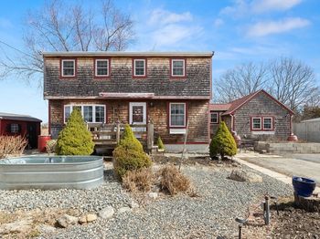 123 Jeffreys Neck Rd