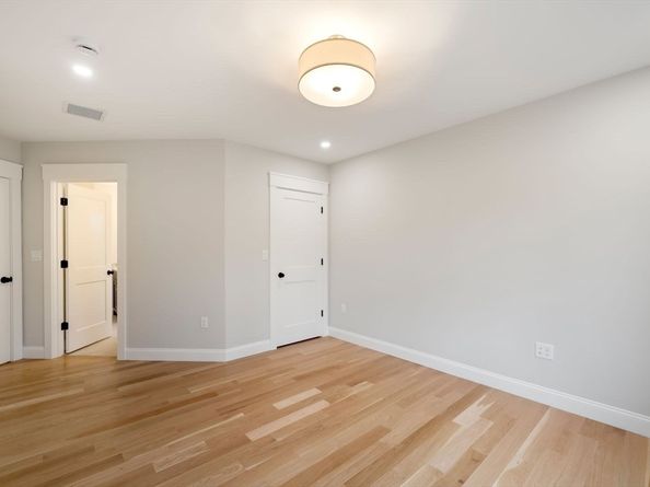 15 Whisper Way, Hopkinton MA 01748