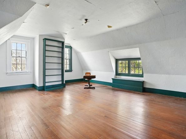 157 Washington St, Duxbury MA 02332