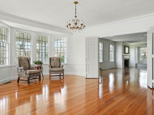 157 Washington St, Duxbury MA 02332