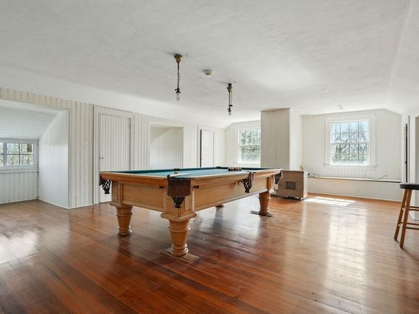 157 Washington St, Duxbury MA 02332