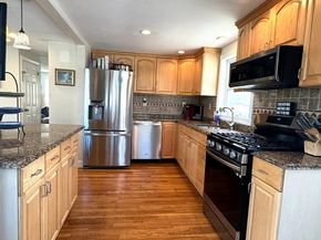 18 Walton Street, Wakefield MA 01880