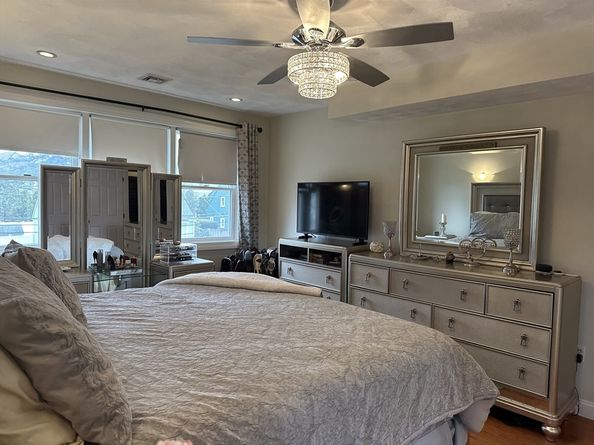 18 Walton Street, Wakefield MA 01880