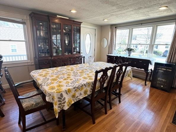 18 Walton Street, Wakefield MA 01880