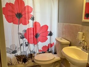 18 Walton Street, Wakefield MA 01880