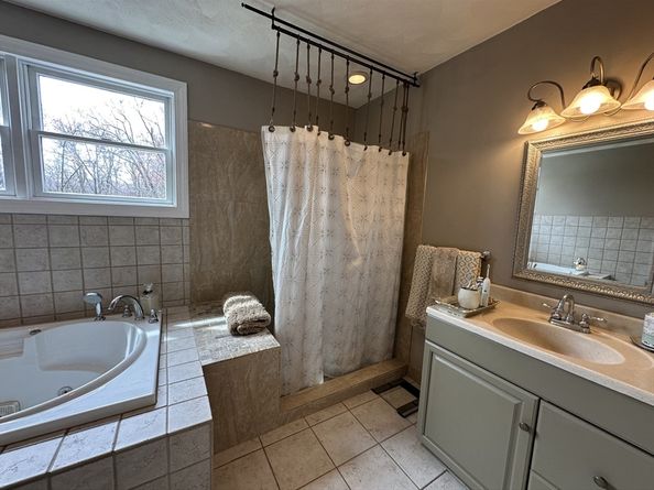 18 Walton Street, Wakefield MA 01880