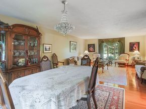 15 Greenview Lane, Worcester MA 01609