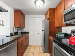 8-10 Museum Way 1205, Cambridge MA 02141