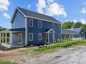 18 Leland St, Grafton MA 01519