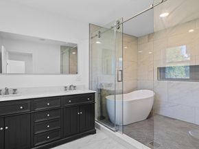 18 Leland St, Grafton MA 01519