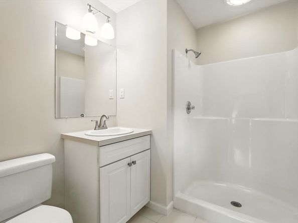 392 Farm Rd, Marlborough MA 01752