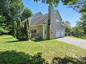 392 Farm Rd, Marlborough MA 01752
