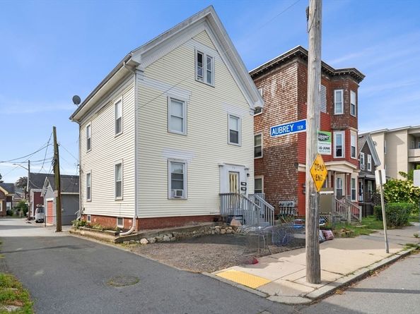 96 Lewis St, Lynn MA 01902