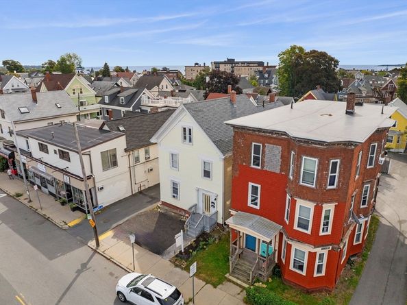96 Lewis St, Lynn MA 01902