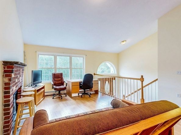 10 Joppa Rd, Worcester MA 01602