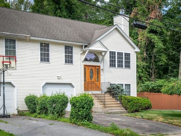 10 Joppa Rd, Worcester MA 01602