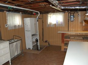 55 Brook Rd, Quincy MA 02169